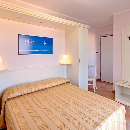 La Piazzetta 4* ヌマーナ
