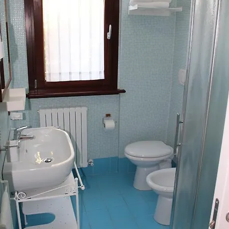 فندق مبيت وإفطار La Piazzetta 4*