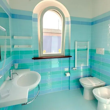 La Piazzetta 4* نومانا